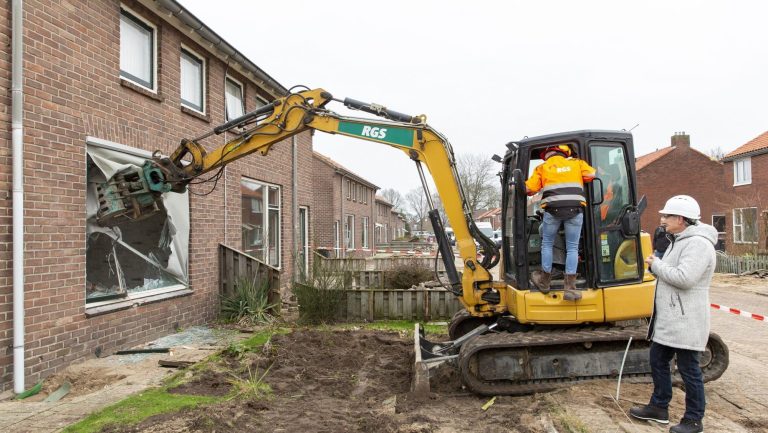 Officieel sloopmoment 2 Oale BOuw (002)