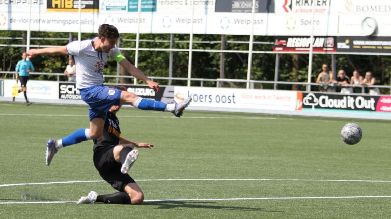 luuk scoort de 1-1 (002)