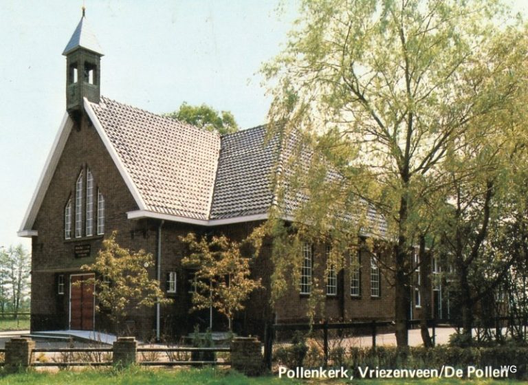 Pollenkerk-zijaanzicht